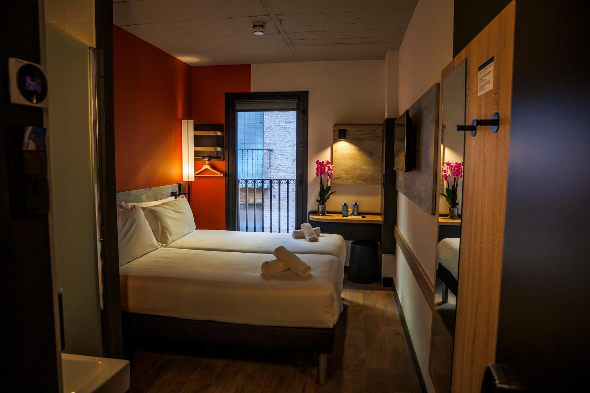Ibis Budget Logrono Centro ภายนอก รูปภาพ