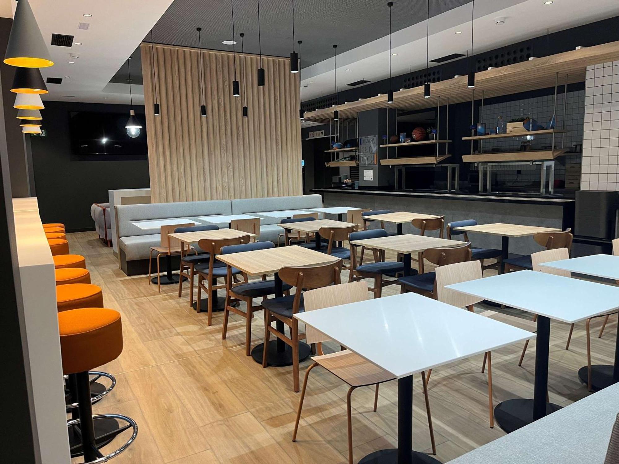 Ibis Budget Logrono Centro ภายนอก รูปภาพ